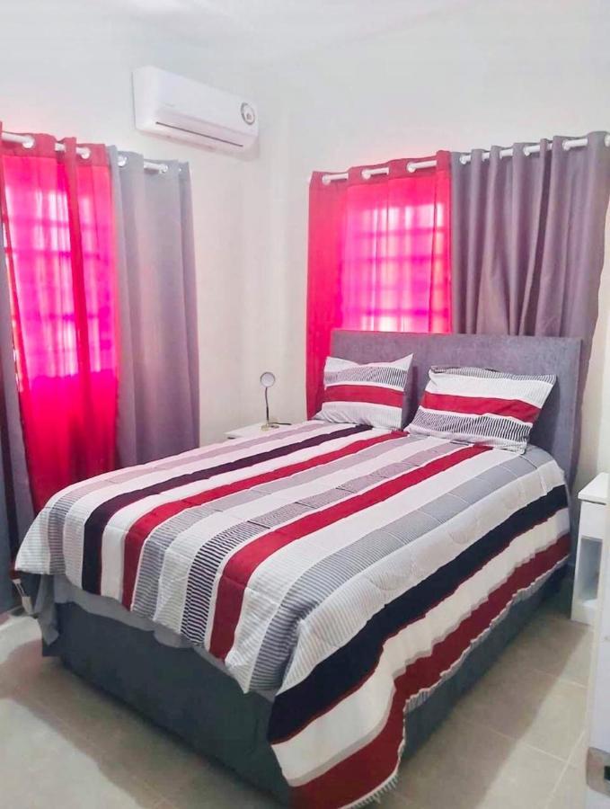 נגואה Apartahotel Macadana מראה חיצוני תמונה